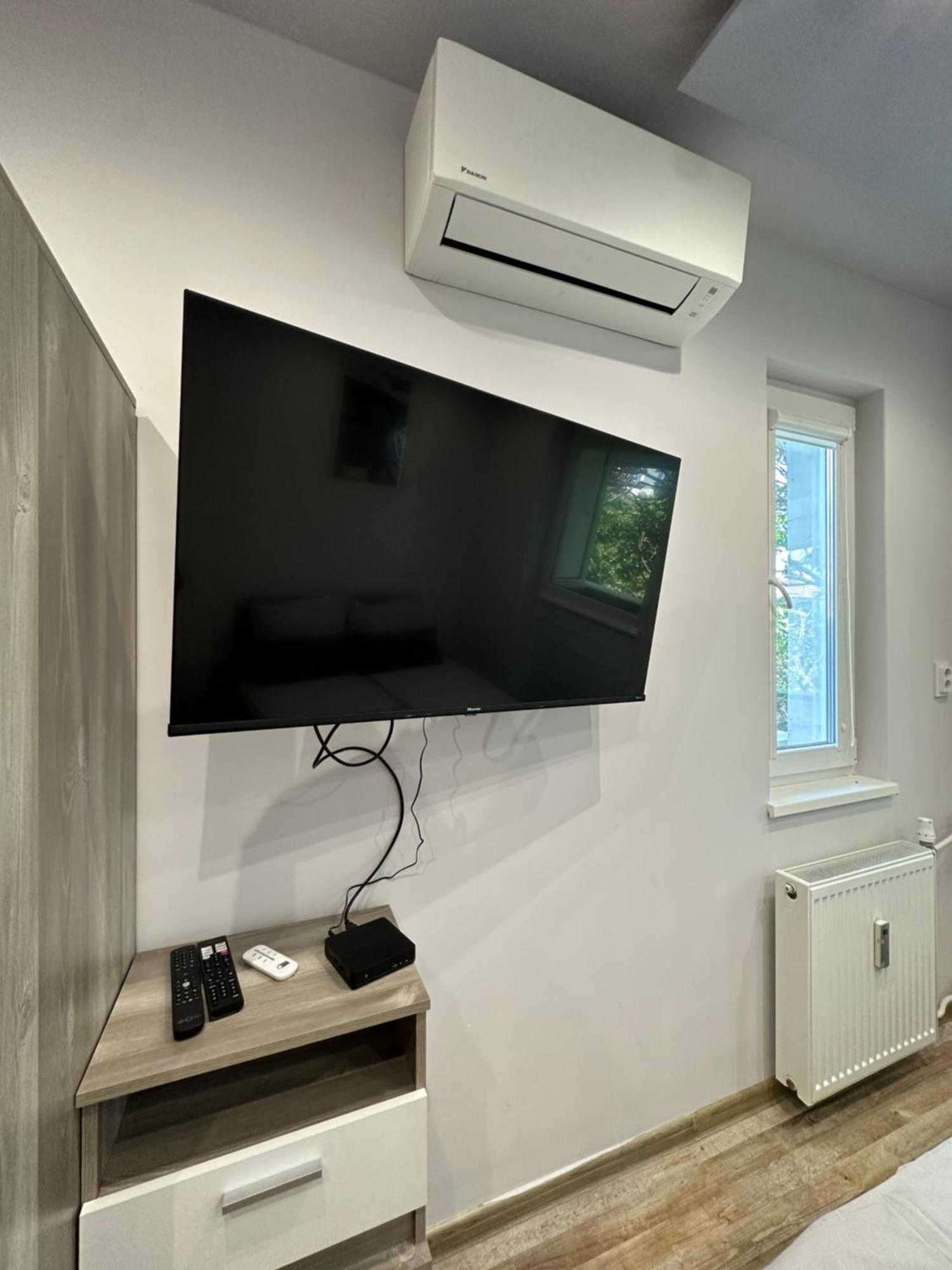 Central Vista Apartment By Mit Sofia Exterior photo